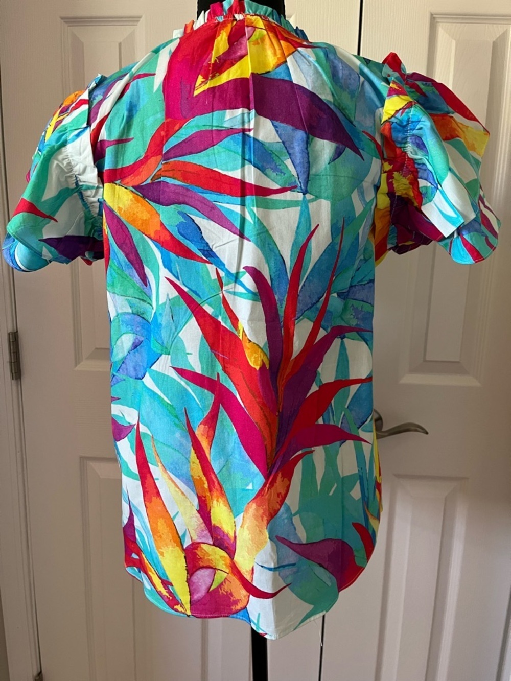 Maude Vivante Marine Flora Tropical Print Blouse Medium NWT - Picture 6 of 9